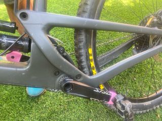 Santa Cruz Megatower C talla M Saint