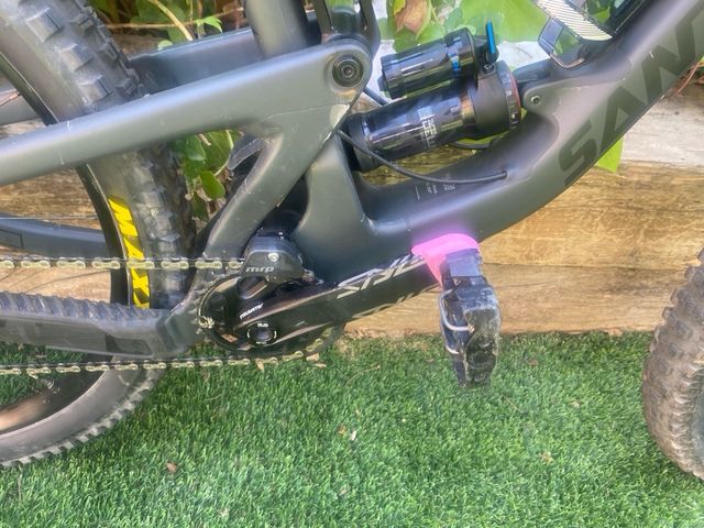 Santa Cruz Megatower C talla M Saint