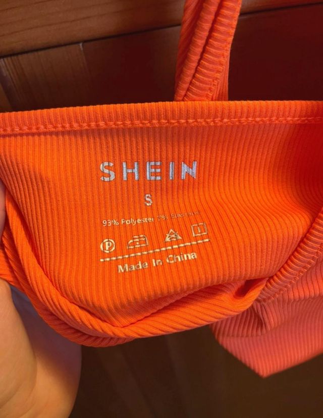 Top naranja SHEIN talla S
