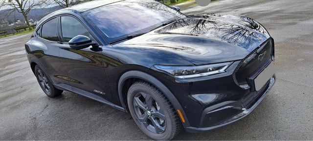 Ford Mustang Mach E Rango Extendido 99 kw