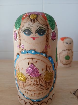 Matrioske russe in legno - 6 misure