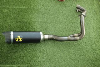 Yamaha MT-07 escape completo