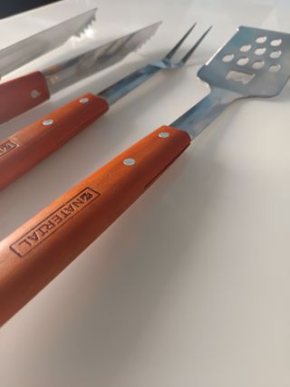Juego Utensilios Barbacoa Madera y Metal NATERIAL