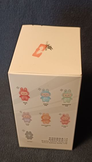 LABUBU Big into Energy SIN ABRIR