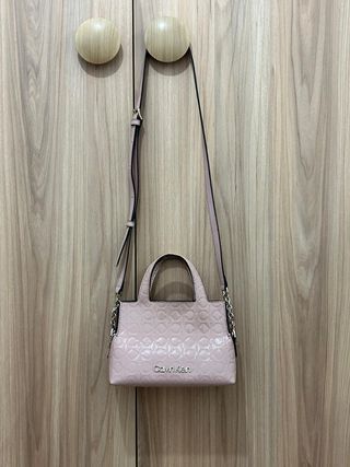 Bolso Calvin Klein Rosa en muy buen estado