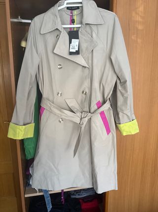 Gabardina Lola Casademunt Talla XL Beige