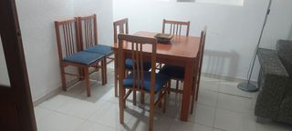 Mesa extensible con 6 sillas en Orihuela 
