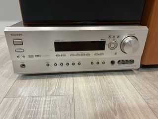 HOME CINEMA ONKIO / Equipo de música.