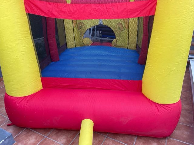 Castillo hinchable infantil Happy Hop