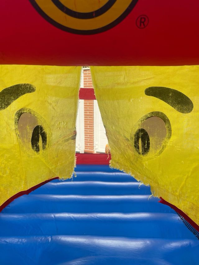 Castillo hinchable infantil Happy Hop