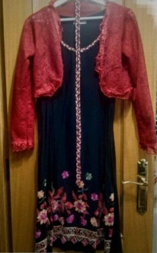 Vestido Sfera bordados  T- L