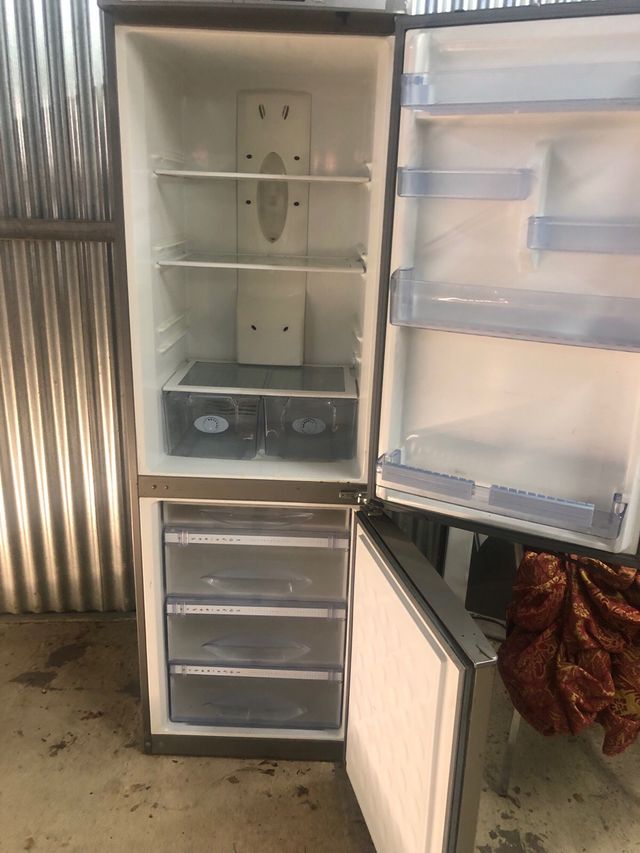 Frigorífico y congelador Haier