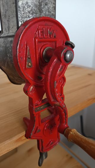 RAYADOR DE PAN ANTIGUO ELMA VINTAGE