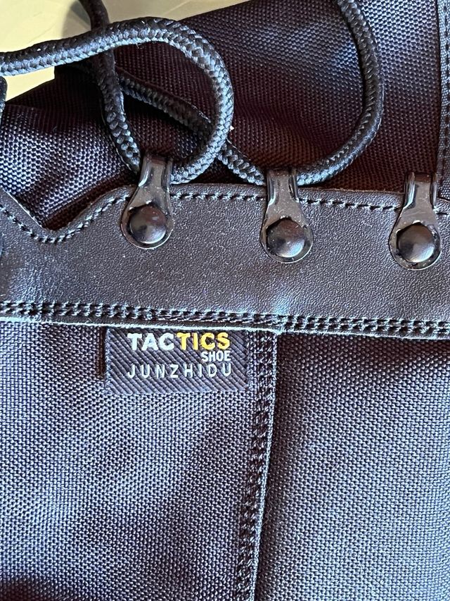 Botas Tácticas Negras talla 43/44