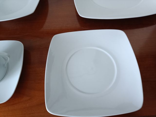 Vajilla Porcelana Blanca 18 Servicios.
