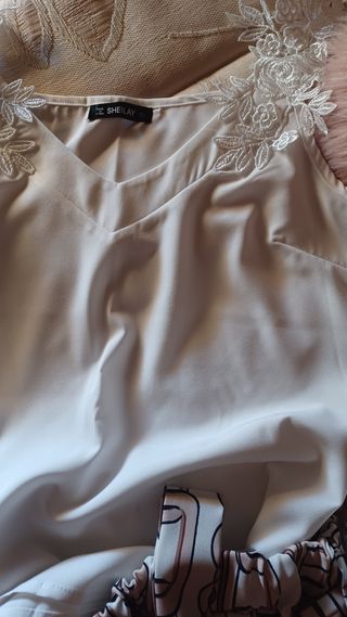 Conjunto Top Blanco y Pantalón Estampado