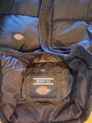 Cazadora Puffer Dickies Negra