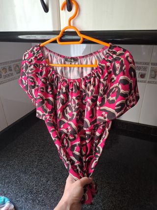 Blusa con volante PD&V