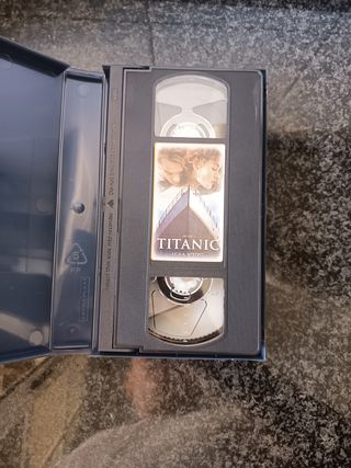 Titanic VHS Película Romance Español