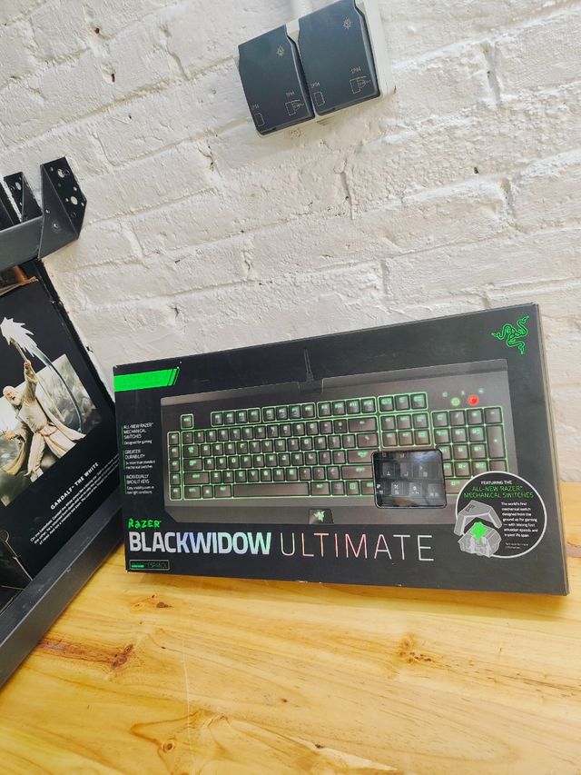 Teclado Razer BlackWidow Ultimate Mecánico