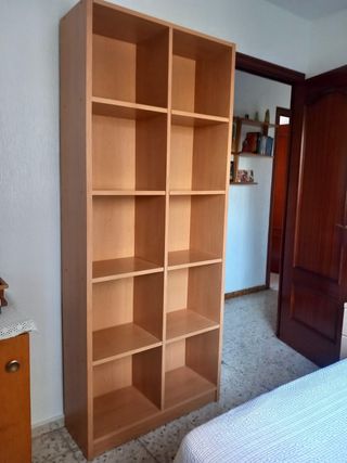 Estantería librería de madera
