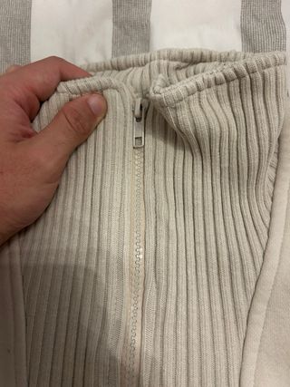 Jersey Bershka Beige Cremallera Cuello Alto