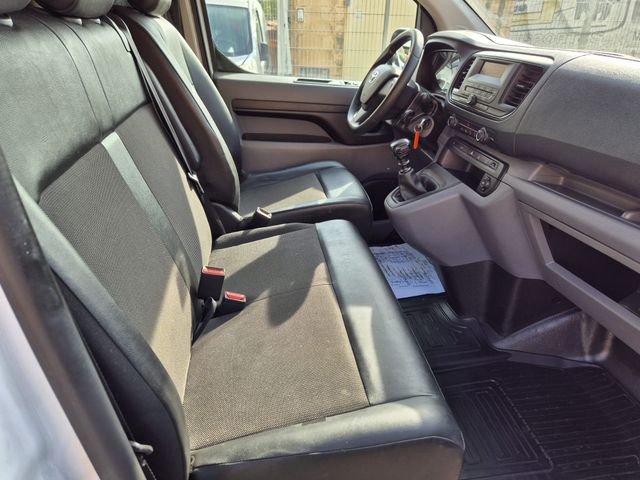 Toyota Proace 1.5D MWB Business de 102cv año 03/21