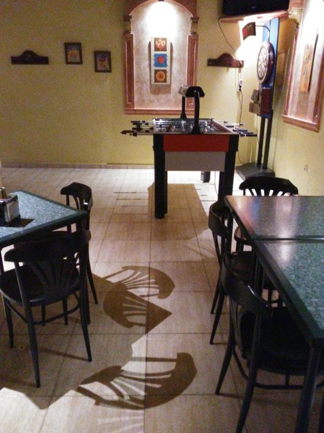 Vendo Bar, buena zona, 