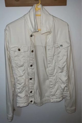 Chaqueta vaquera Zara blanca