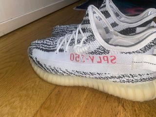 Adidas Yeezy Boost 350 V2 Zebra