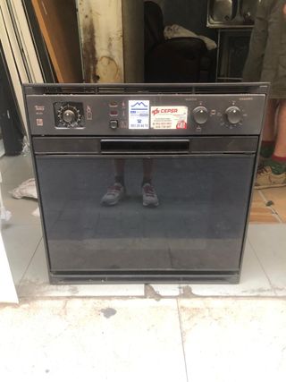 Horno Teka HE 500