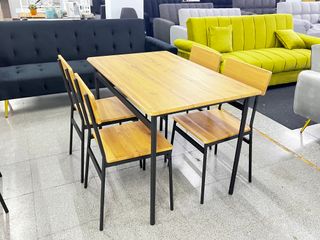 OFERTA!! NUEVA MESA DE COMEDOR CON SILLAS