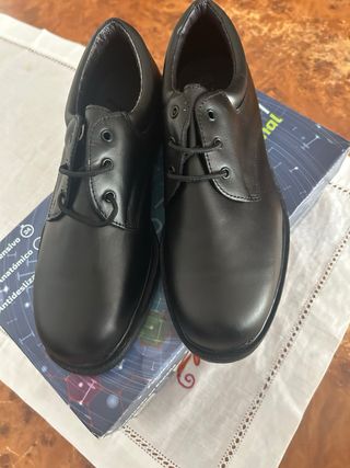 Zapatos Negros de Seguridad Talla 38
