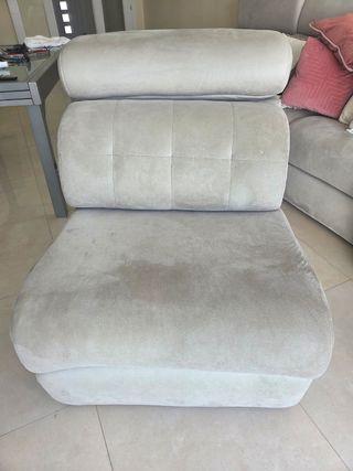 Sillón beige de ante