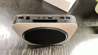 Mac Mini Computador de Escritorio poco uso