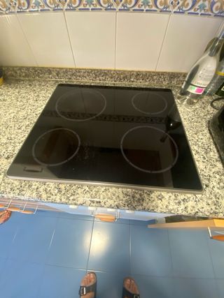 Campana extractora Cata y vitrocerámica