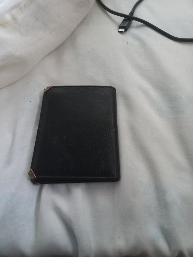 Cartera billetera portaplaca CNP