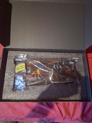 Gigabyte GeForce GTX 1060 6GB con su caja original