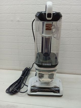 Aspiradora vertical Kenmore 3x capacidad