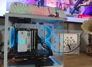 PC Gaming con luces LED 