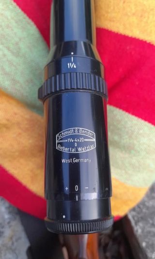 Visor Schmidt & Bender 1 1/4-4x20. 