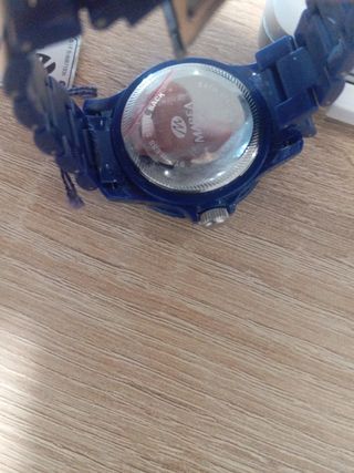 Reloj Marea Azul y Rojo Nuevo