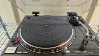 Technics SL-1210MK2. Tocadiscos.