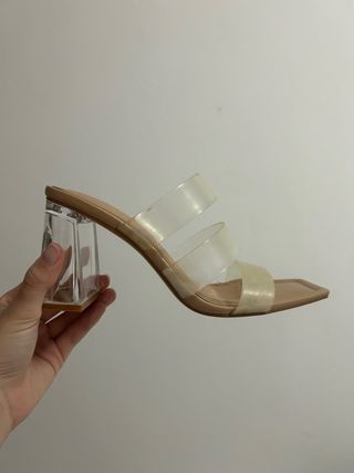 Tacones transparentes Stradivarius