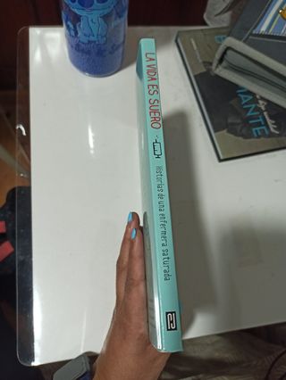 La vida es suero: Historias de una enfermera sa...