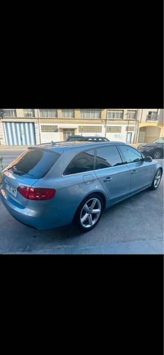 Audi A4 avant
