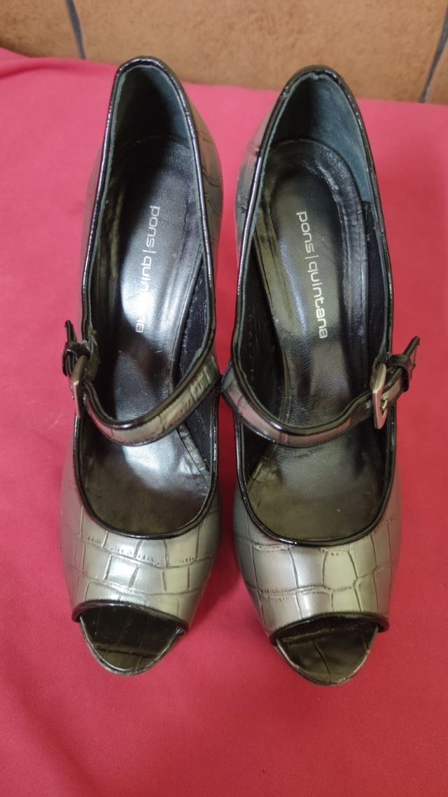 Pons Quintana Talla 41 Tacones Plateados