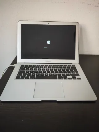 MacBook Air 13 2017 i5 8GB 128GB Plata