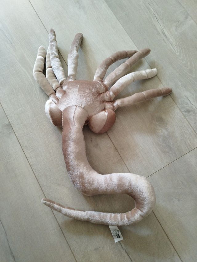 Peluche Alien Xenomorfo