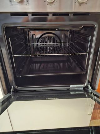 Horno convencional y microondas con mueble